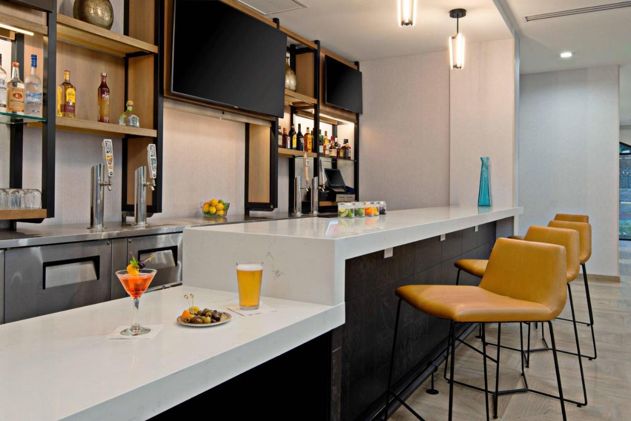 Hotel By Marriott